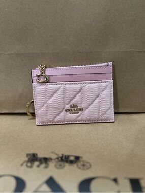 🌸🌸 NWT Coach Mini Skinny Id Case In Loved Denim With Quilting And Charm CFA30